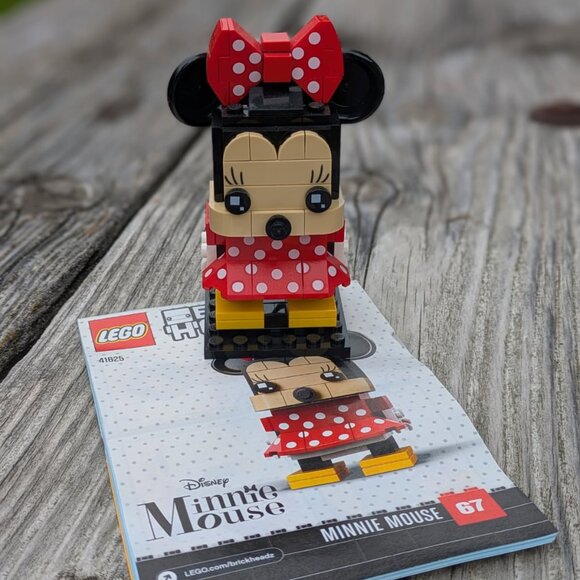 Lego BrickHeadz Mickey and Minnie Mouse - Picture 7 of 11